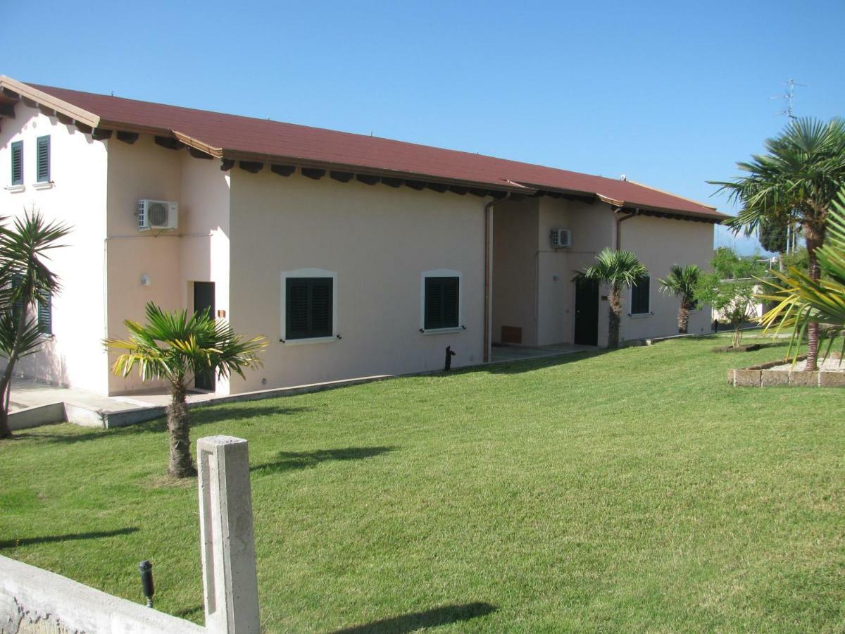 Residence Il Villaggio Del Re Corropoli Exterior photo